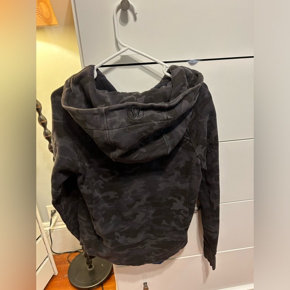 lululemon scuba camo zip up - Picture 2 of 2